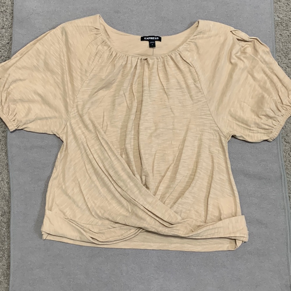 💚 NWT Express women’s sz sm top